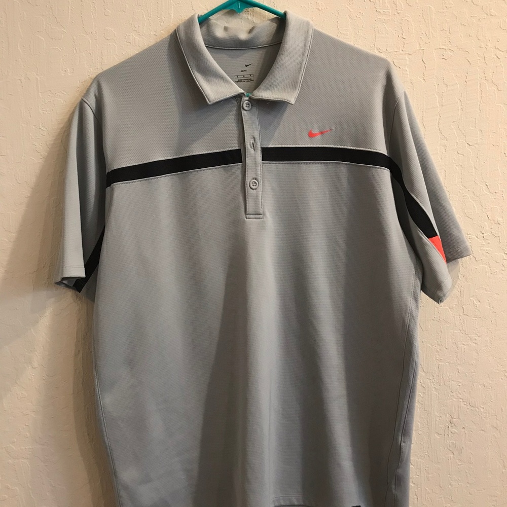 Nike Dri-fit grey tennis shirt size M
